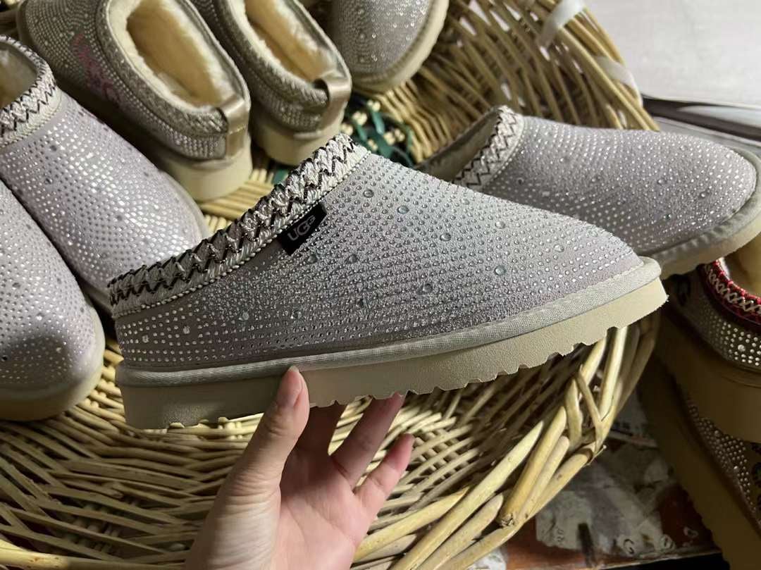 Rhinestone Slippers (non platform)