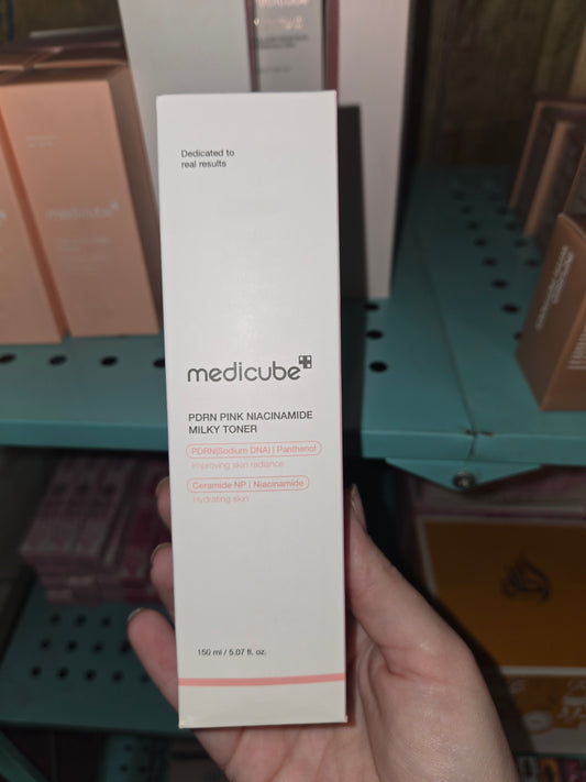 Medicube PDRN Pink Niacinamide Milky Toner