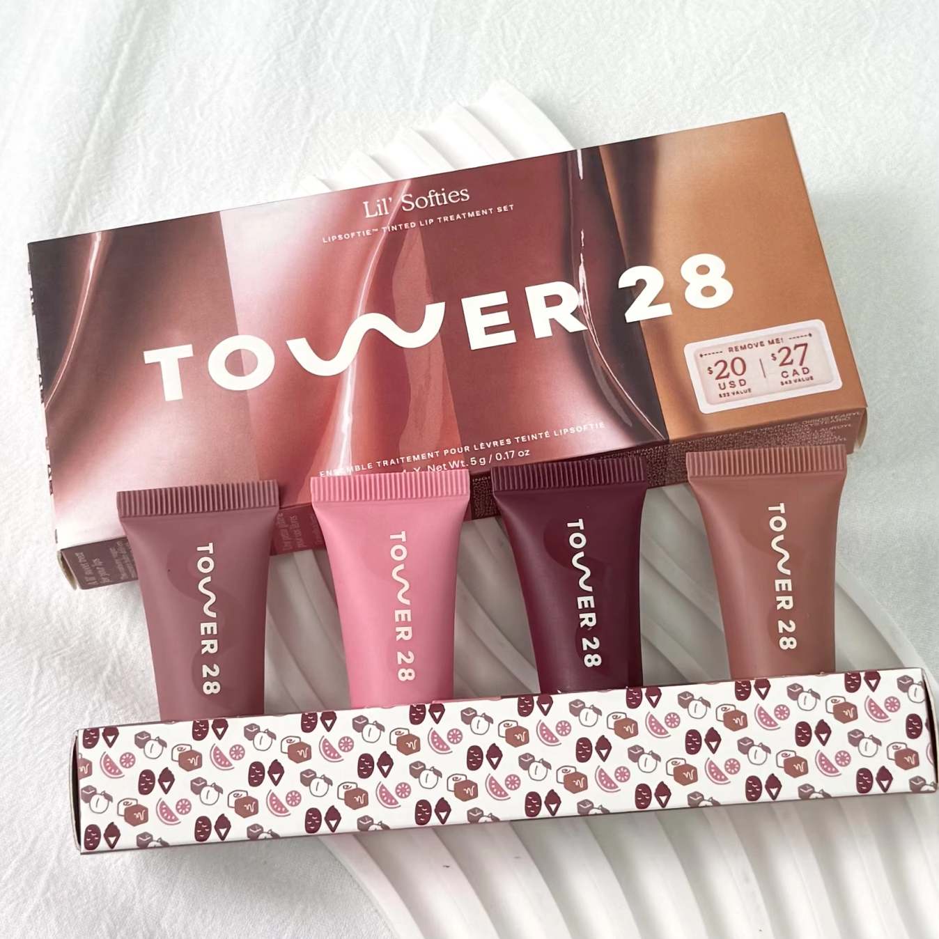Lip set